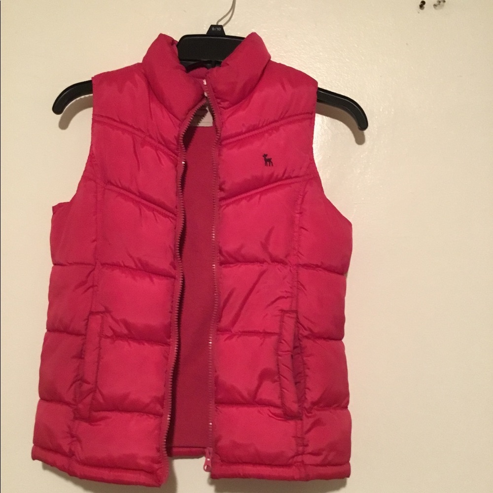 Old Navy Girls Frost -Free Puffer Vest  Size XL